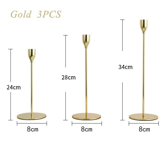 حاملات الشموع المعدنية الذهبية الرومانسية