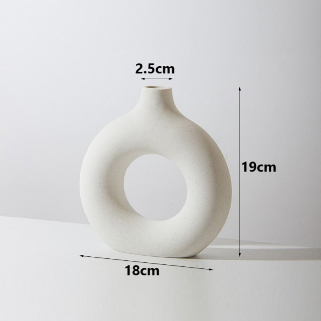 Nordic Circular Hollow Ceramic Vase Donut